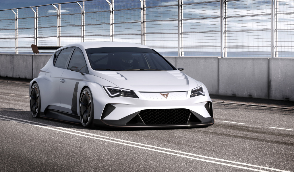 Автомобиль Cupra E Racer 2018 года на гоночной трассе