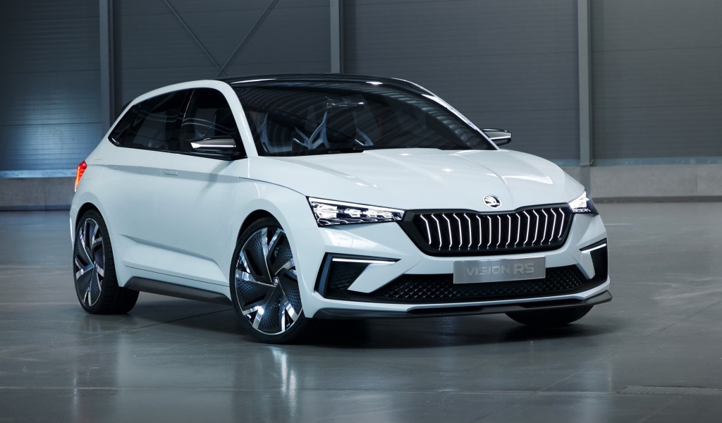 Белый автомобиль Skoda Vision RS, 2018 года