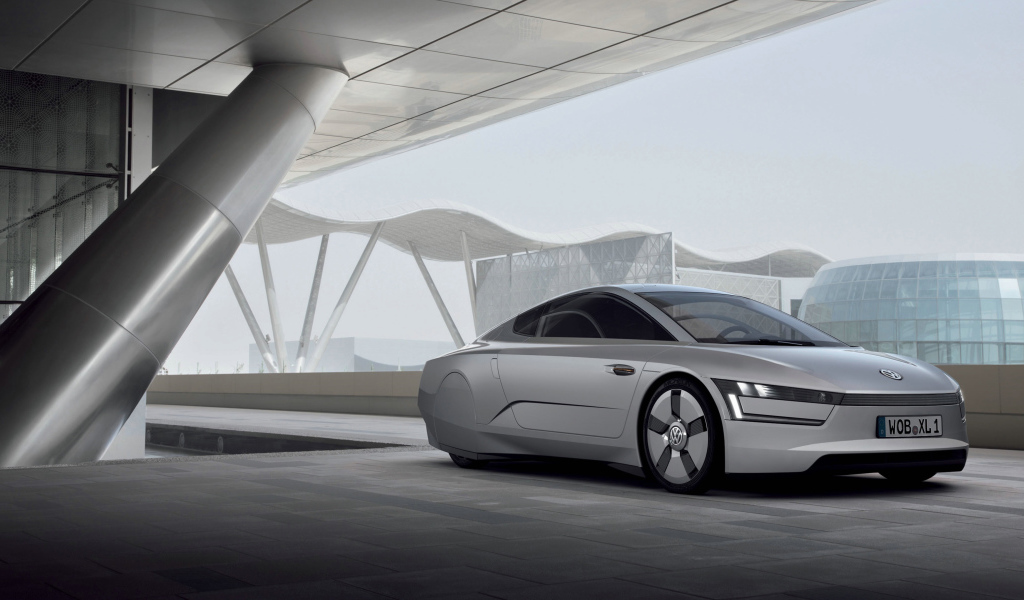 Серебристый Volkswagen XL1 Concept 2018 года