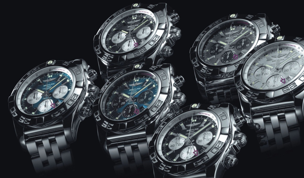 Стильные мужские часы Breitling на черном фоне