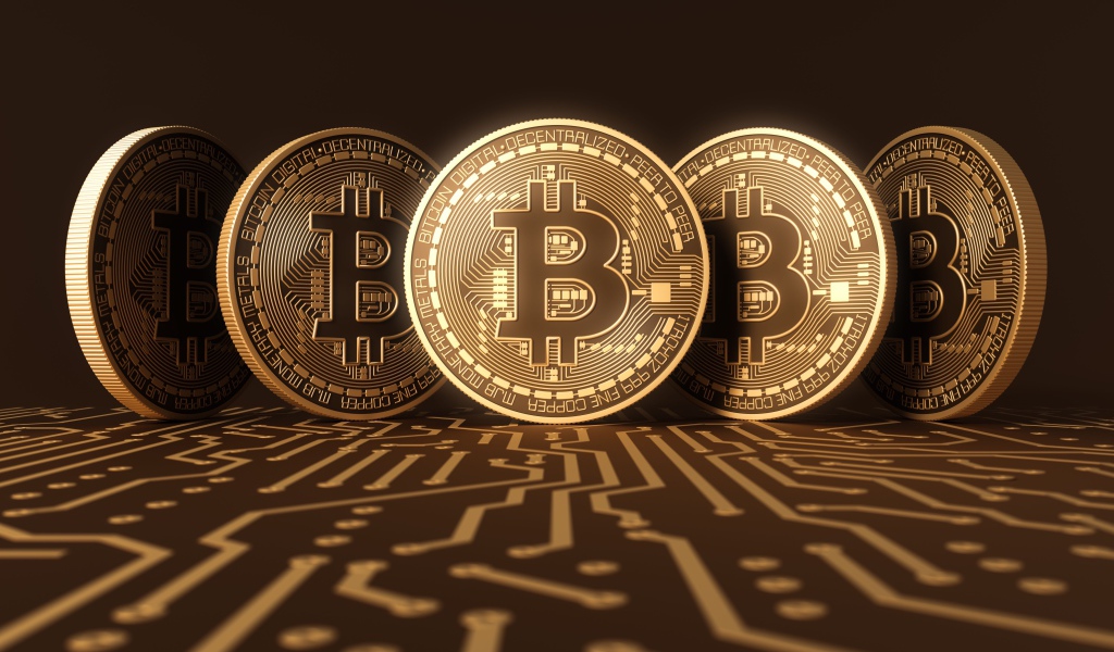 Золотые монеты биткоин 