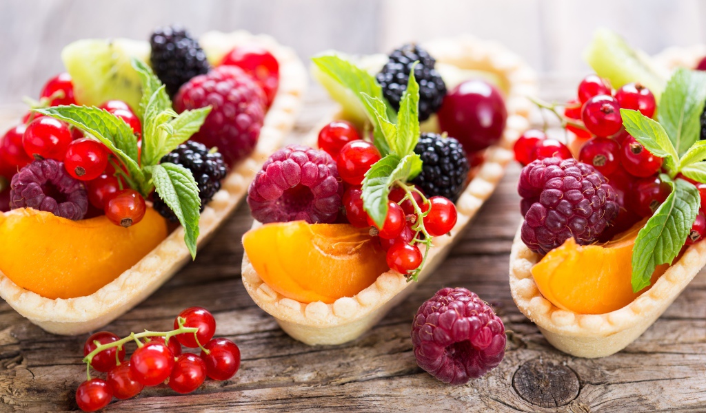 Вафельные корзиночки со свежими ягодами