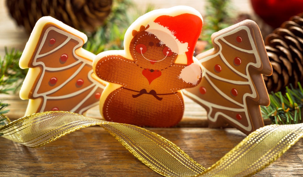 Красивое рождественское печенье с лентой