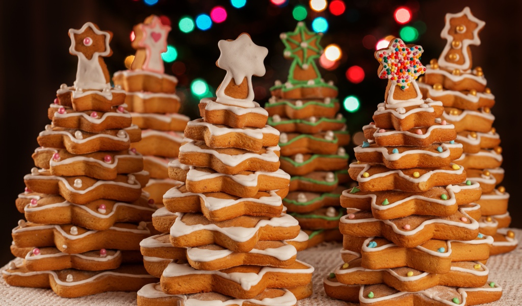 Новогоднее аппетитное  печенье елочка 