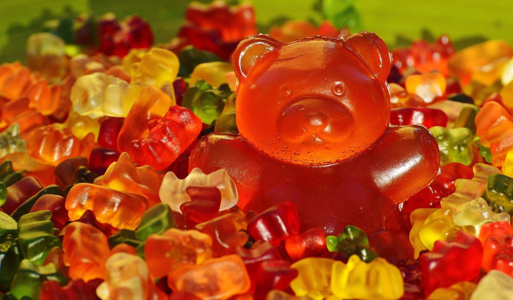 Разноцветные мармеладные мишки