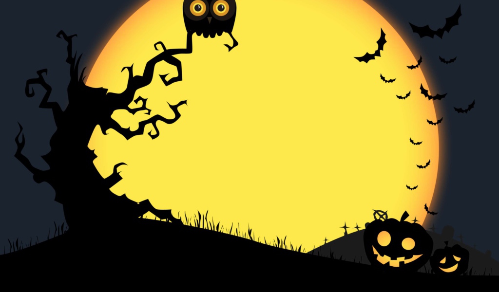 Дерево с совой и злобными тыквами на фоне луны на Хэллоуин