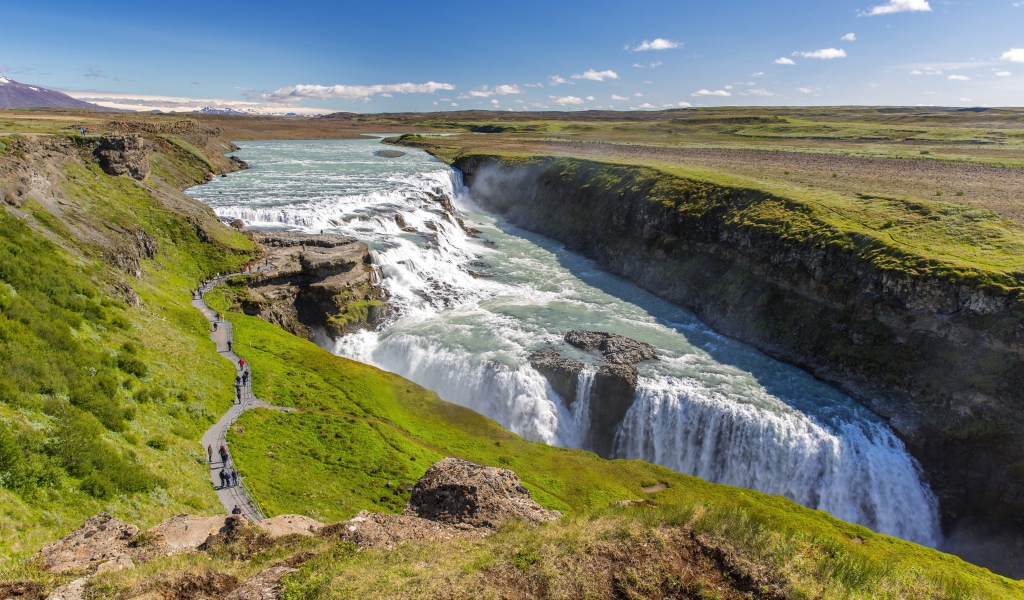 Быстрый водопад Гюдльфосс, Исландия