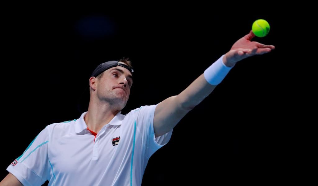 Американский профессиональный теннисист Джон Изнер