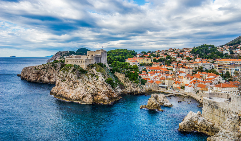 Город Дубровник побережье Хорватия