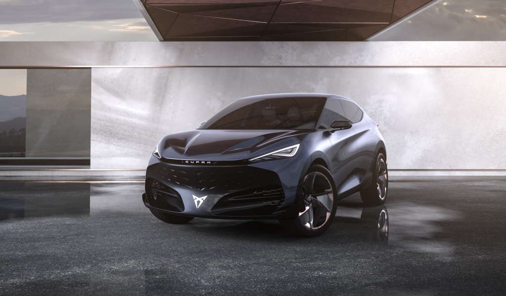 Черный автомобиль Cupra Tavascan Concept 2019 года 