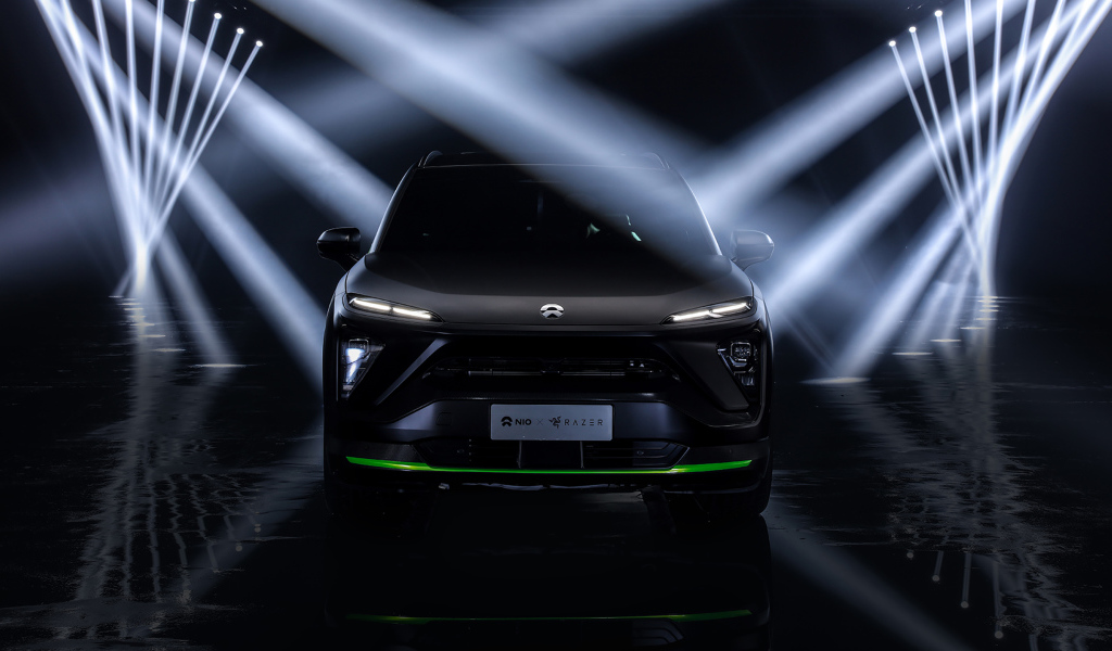 2019 NIO ES6 Razer Edition black car in spotlights