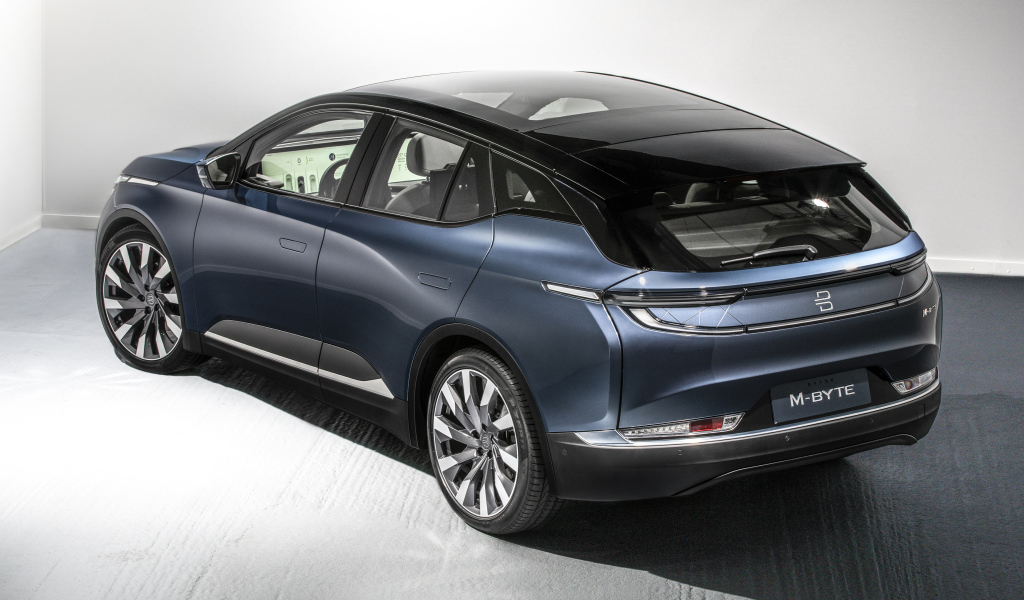 Автомобиль BYTON M-Byte 2020 года вид сзади