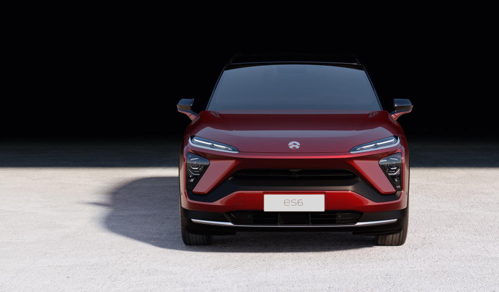 Бордовый автомобиль NIO ES6 2019 года вид спереди