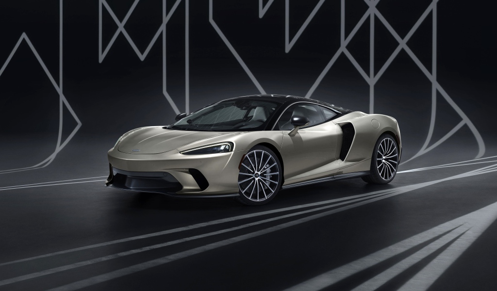 Спортивный автомобиль McLaren GT By MSO 2019 года