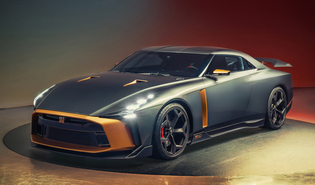 Спортивный автомобиль Nissan GT-R50 Concept 2018 года