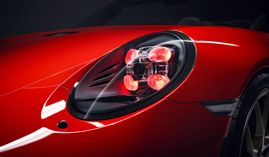 Фара красного автомобиля Porsche 911 Speedster