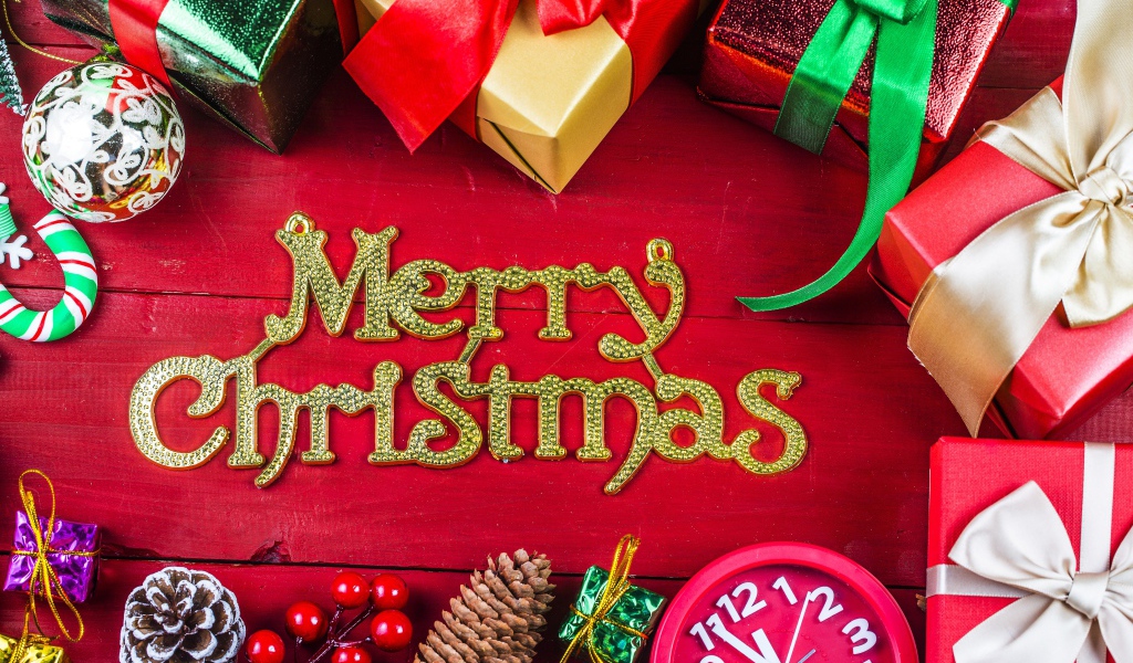 Подарки с надписью Счастливого Рождества 
