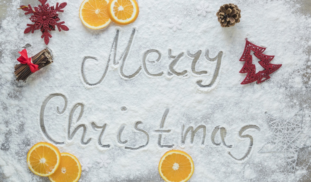 Надпись Merry Christmas на белом фоне