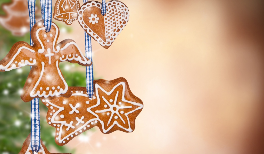 Праздничное печенье на веревках на Рождество 