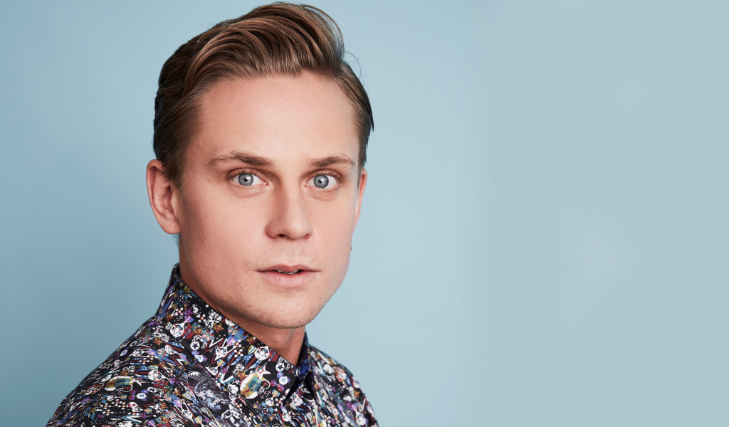 Красивый голубоглазый мужчина, актер Билли Магнуссен