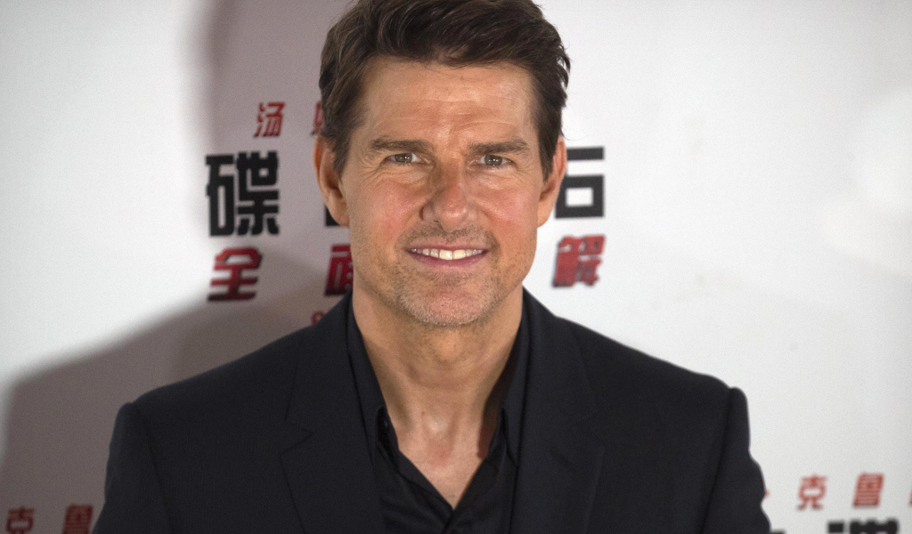 Красивый мужчина, популярный актер Том Круз