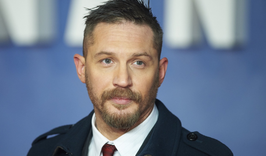 Стильный мужчина, актер Том Харди