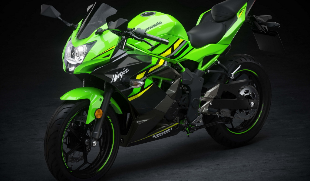 Мотоцикл  Kawasaki Ninja 125 на сером фоне
