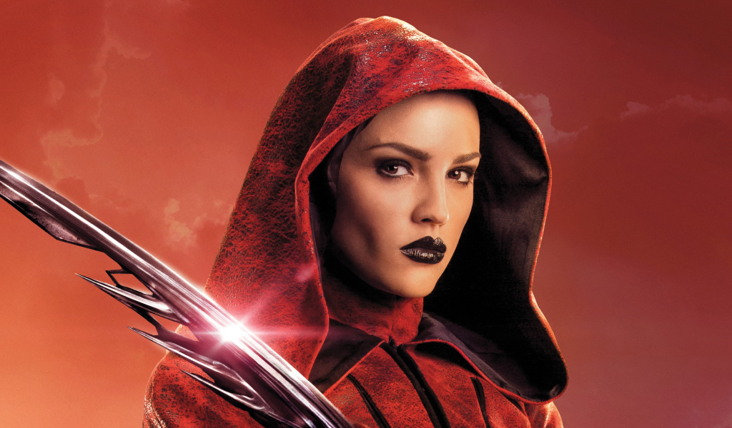 Актриса Эйса Гонсалес в фильме Алита: Боевой ангел