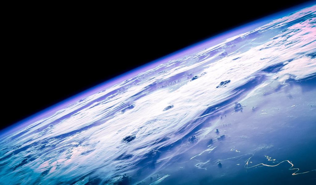 Поверхность планеты земля вид из космоса