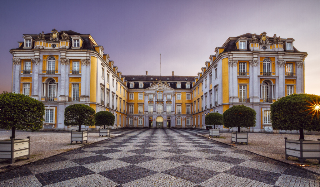 Замок Аугустусбург и Фалькенлуст, Германия