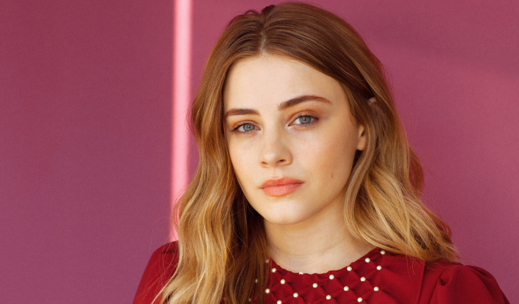 Австралийская актриса Джозефин Лэнгфорд