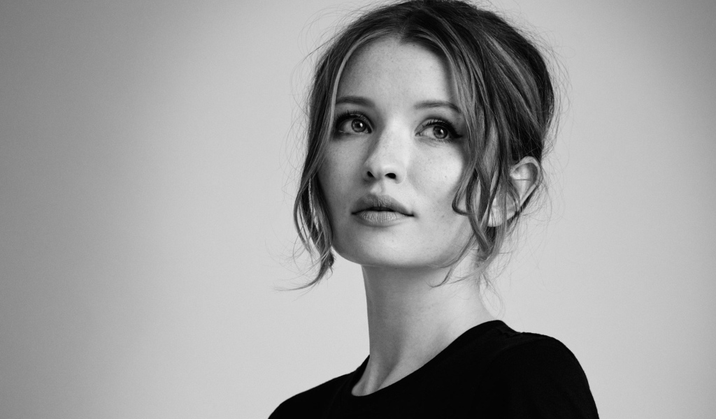 Beautiful young girl actress Emily Browning black and white photo