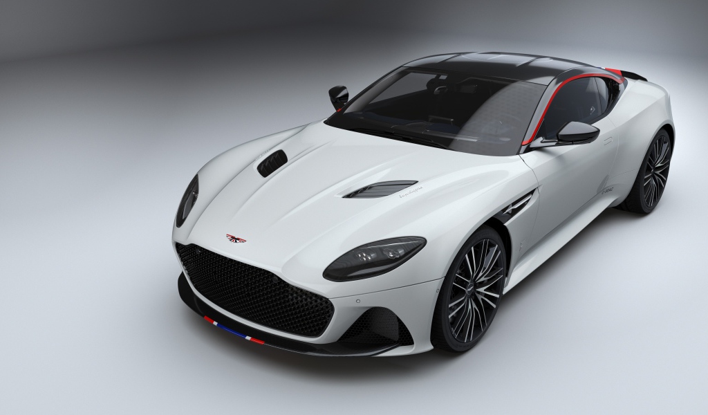 Белый автомобиль Aston Martin DBS Superleggera Concorde Edition 2019 года на сером фоне