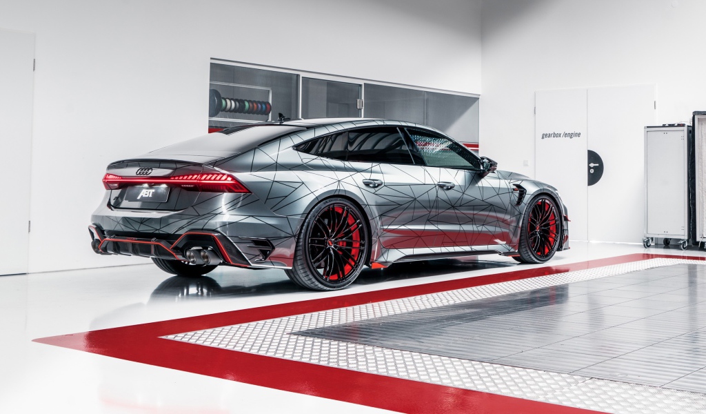 Автомобиль ABT RS7-R 2020 года на техосмотре 