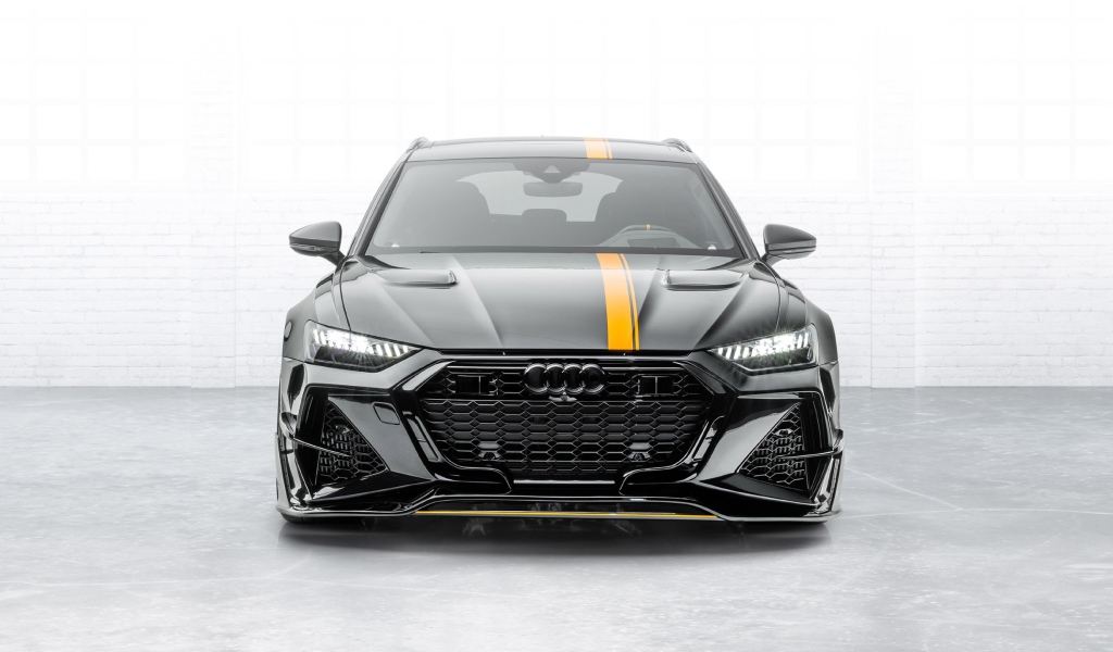 Автомобиль Mansory Audi RS 6 Avant 2020 года вид спереди 