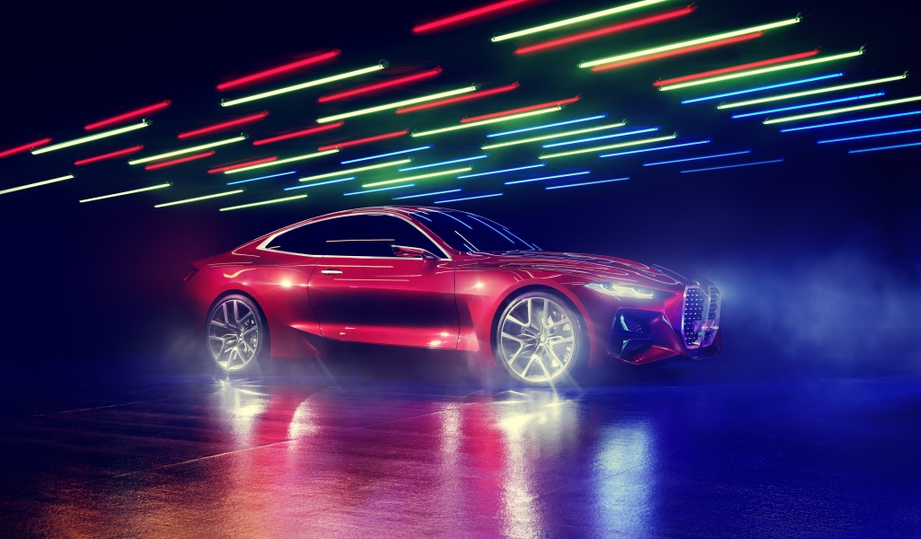 Красный автомобиль BMW 4,  2019 года 