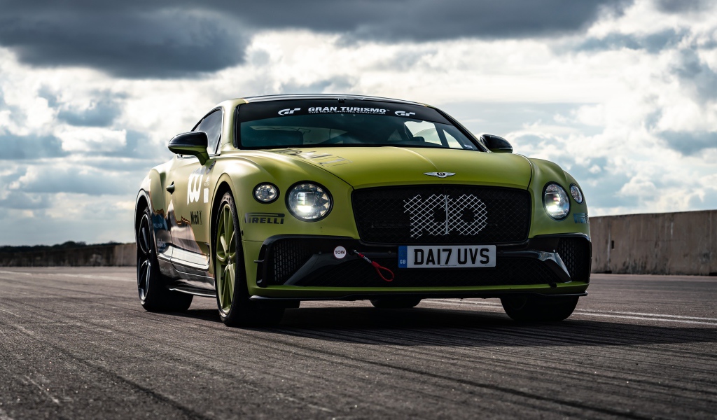 Bentley Continental GT race car on the track