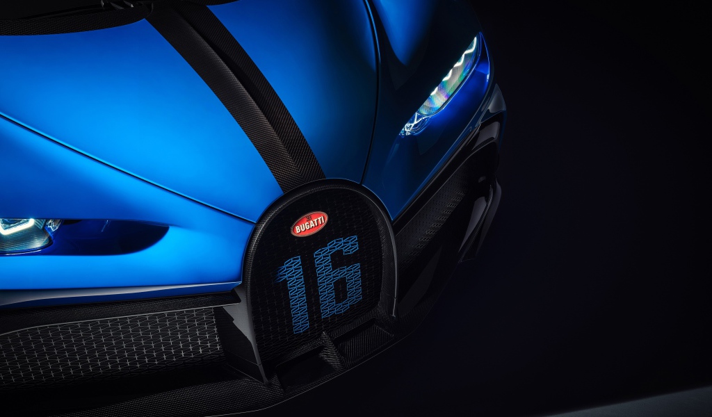 Номер 16 на автомобиле Bugatti Chiron Pur Sport 2020 года 