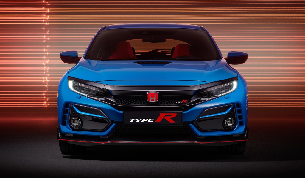 Синий автомобиль Honda Civic Type R GT 2020 года вид спереди
