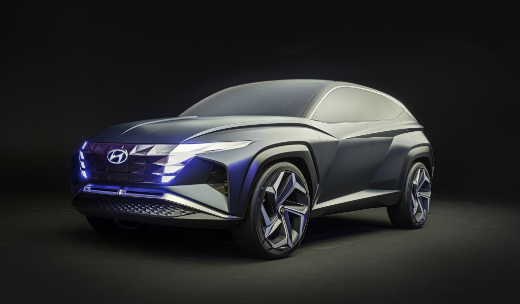 Серебристый автомобиль Hyundai Vision T Concept 2019 года