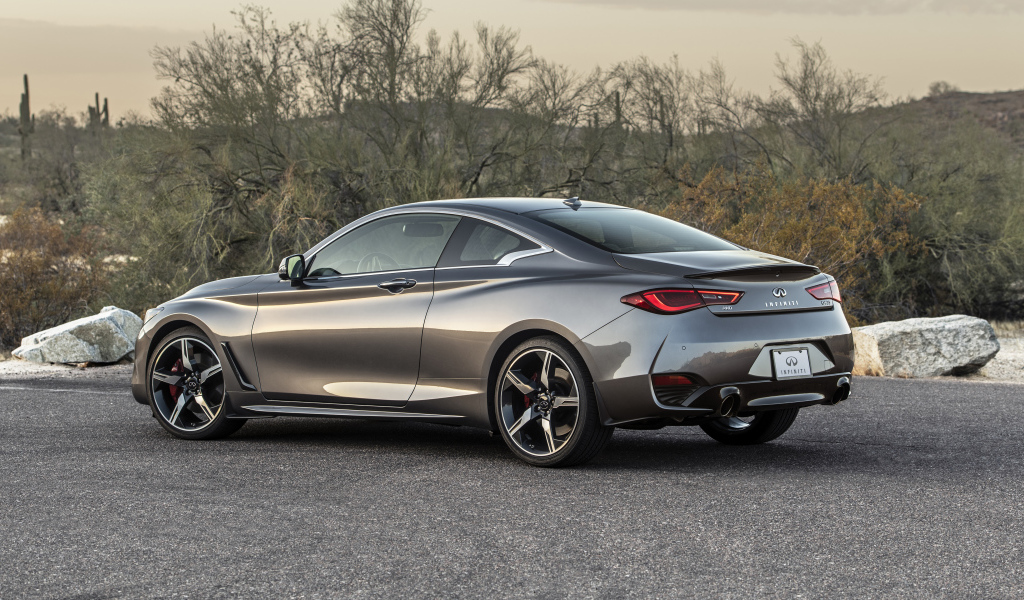 Автомобиль Infiniti Q60 Red Sport 400 AWD, 2021 года вид сзади