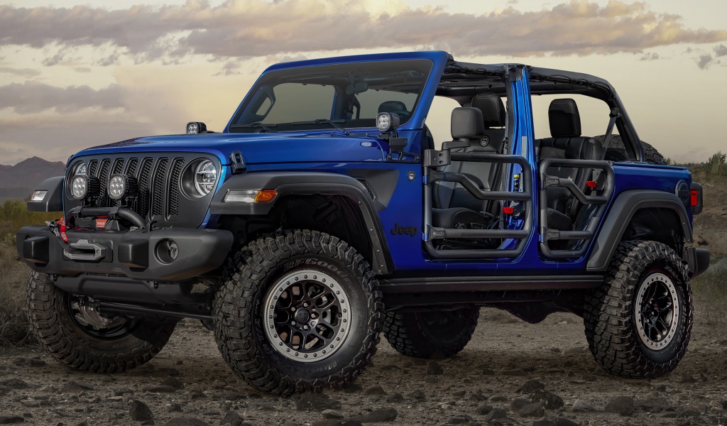 Синий  Jeep Wrangler Unlimited, 2020 года 