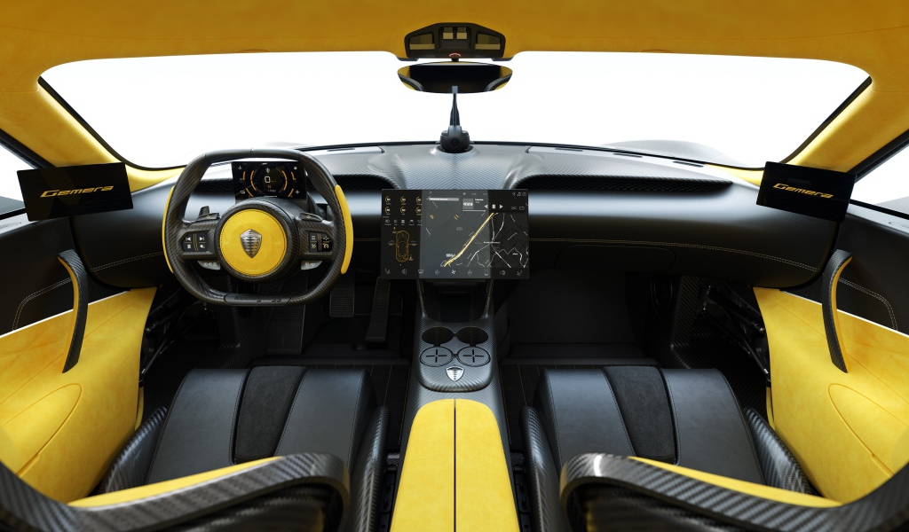 Салон автомобиля Koenigsegg Gemera 2020 года 