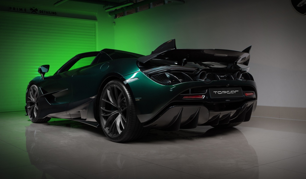Быстрый кабриолет McLaren 720S Spider Fury 2020 года в гараже