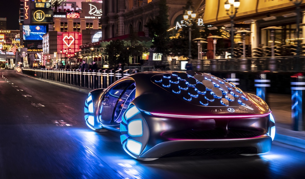 Автомобиль  Mercedes-Benz VISION AVTR, 2020 года с неоновой подсветкой на улице 
