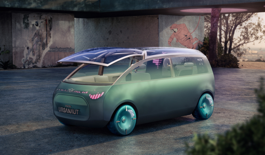 Автомобиль MINI Vision Urbanaut 2020 года