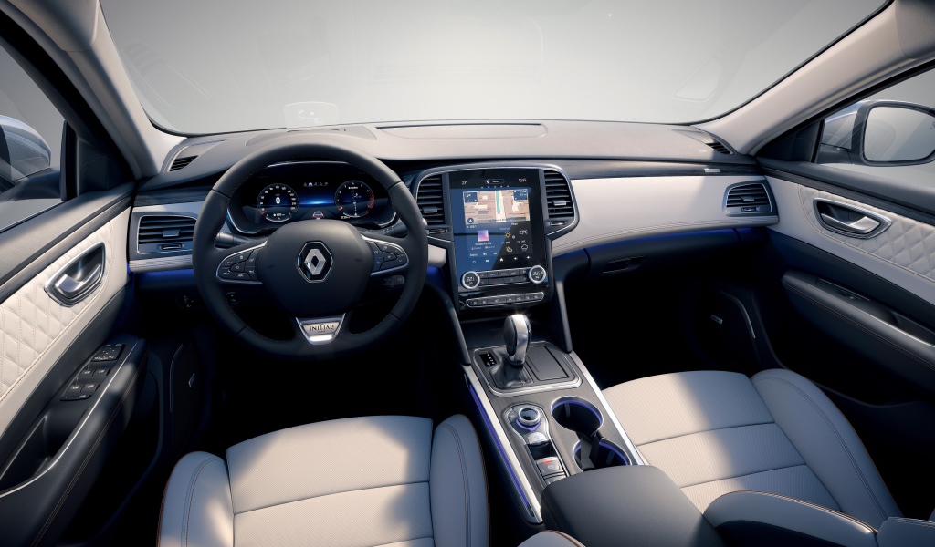 Салон автомобиля Renault Talisman 2020 года 