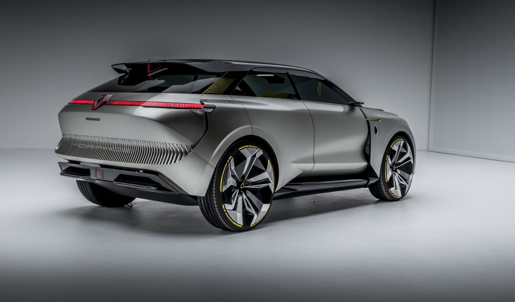 Серебристый автомобиль Renault Morphoz 2020 года вид сзади