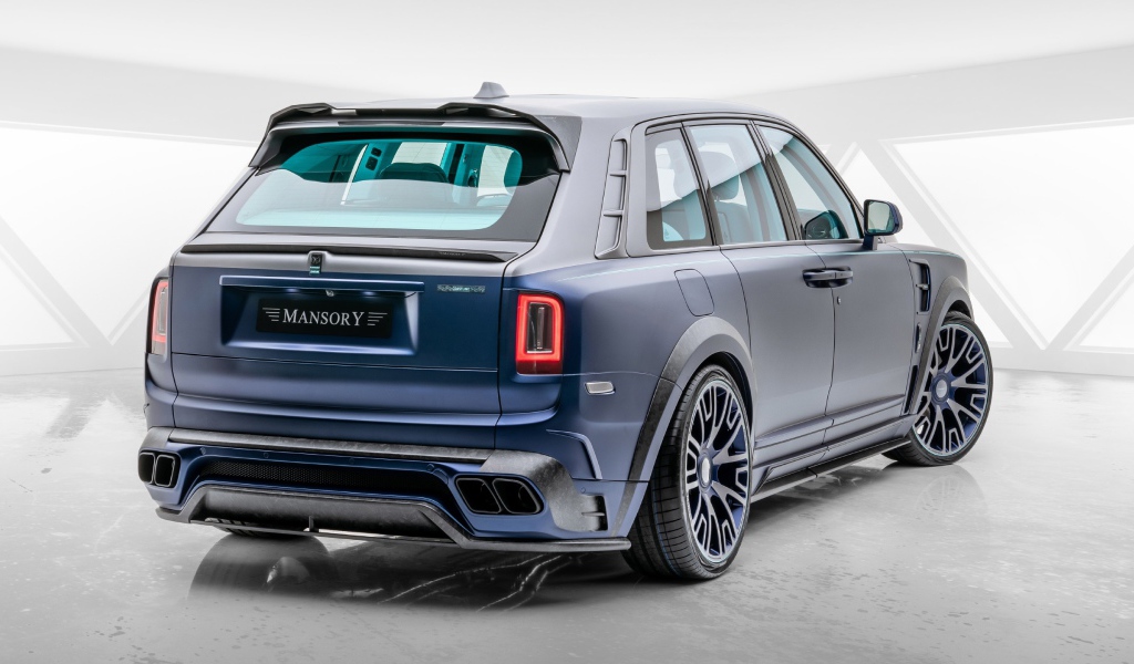 Внедорожник Mansory Rolls-Royce Cullinan Coastline 2020 года 