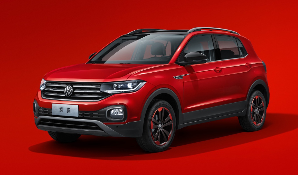 Красный внедорожник Volkswagen Tacqua 280 TSI 2019 года 